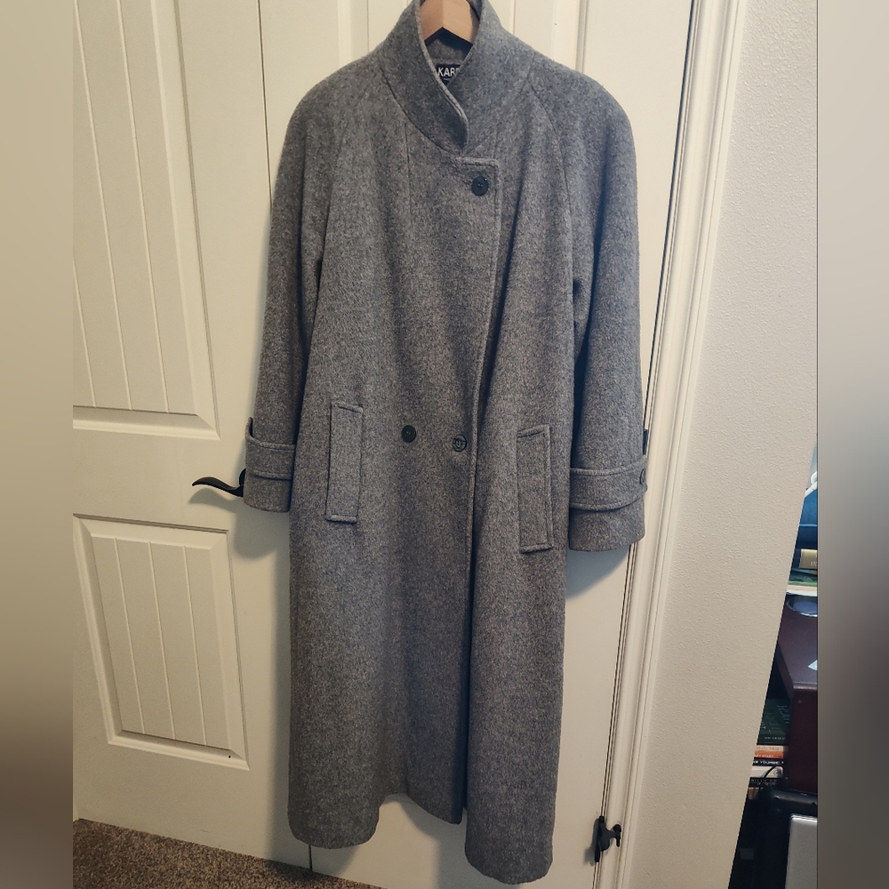 Gray Wool Coat ( Can Be Unisex)